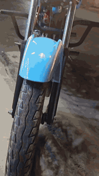 السلام عليكم دراجة شاينك 2024 نظافة مثل مشوف بعينك برغي ممفتوح بيها كهربائيات شركة محرك شركة كفالة عامه
متواجد فيس او على الرقم 
***********
