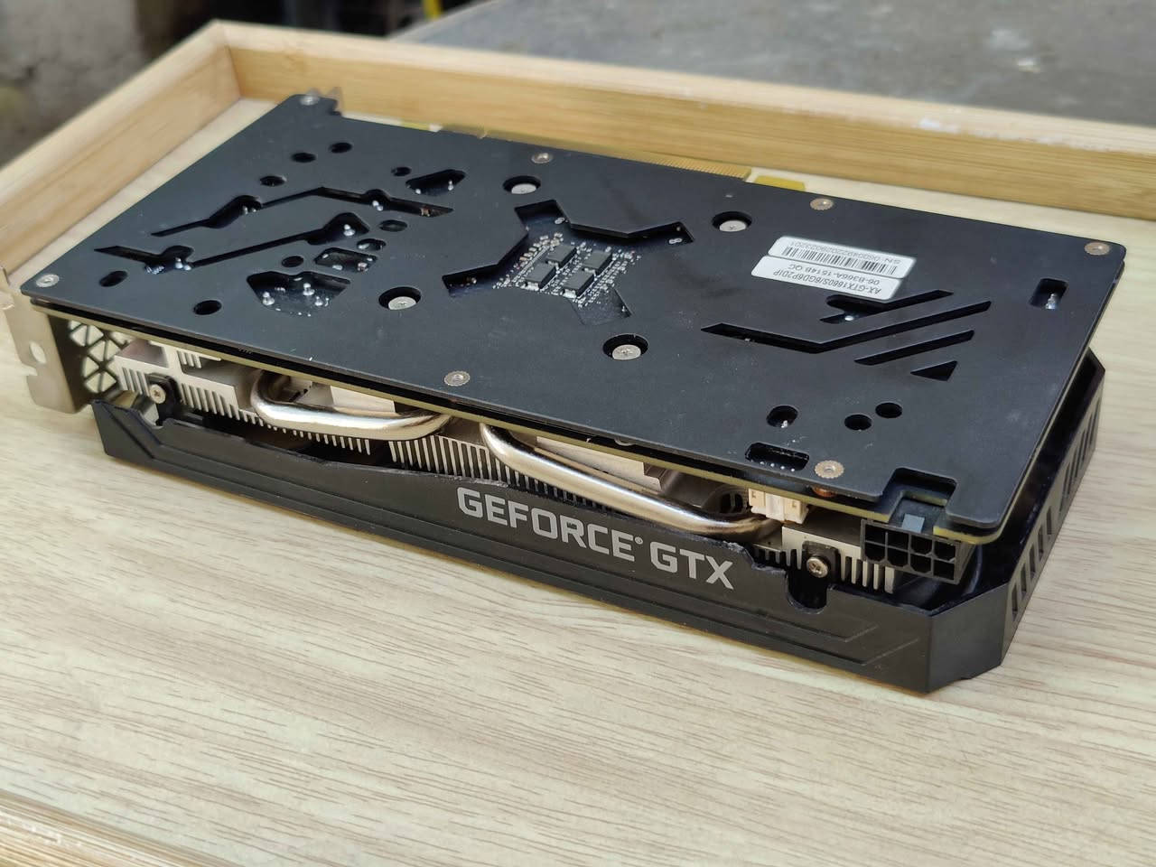 للبيع كارت شاشة Nvidia GTX 1660 SUPER 6GB من شركة AXLE.

• الحالة: نظيف جداً وبحالة ممتازة (مثل الجديد).
• التبريد والحرارة: ممتاز جداً، الحرارة ما تطخ الـ 70 تحت الضغط (موضح بالصور)

السعر: 155,000 دينار (قفل/نهائي). 
الموقع: بغداد (بغداد الدورة ابو دشير).
يتوفر توصيل كافة المحافظات 5 الاف دينار

الكارت شغال وبشرط الفحص والتجربة، يشغل اقوى الالعاب (GTA، PUBG، WARZONE) بفريمات عالية. تواصل خاص  للشراي.
السعر نهائي بغداد, العراق


**إذا كنت صاحب هذا الإعلان وتريد حذفه لأي سبب، رجاءا أرسل رسالة إلى الدعم الفني**