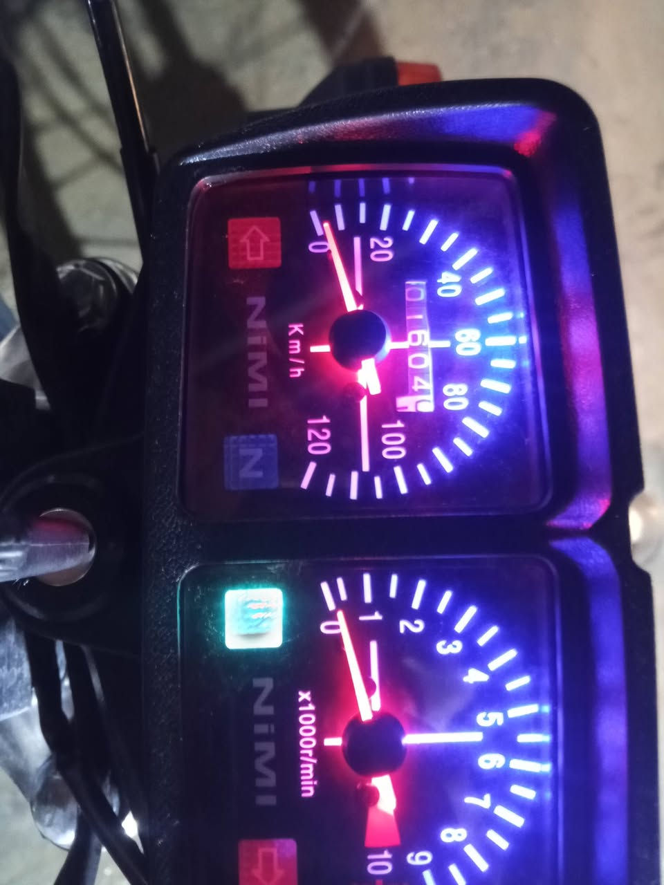 تراجه موديل 25ناما لبيع اوراق اصولي نضيفا كلش 700 وبيه مجال***********🏍
