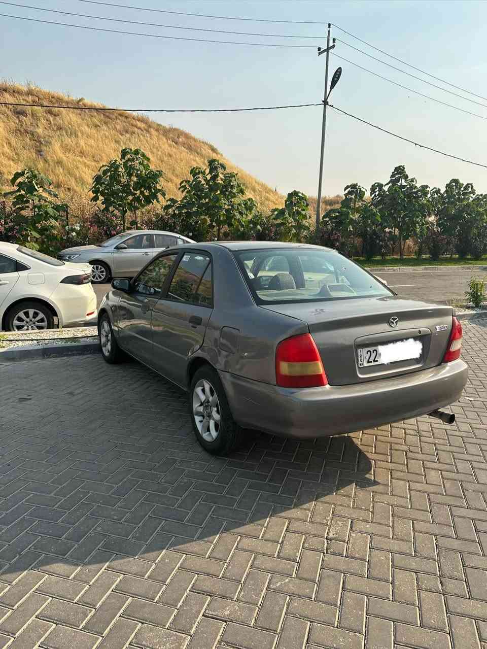 مازدە بۆ فرۆشتن 

Mazda  323 
مۆدێل2004 
گێرعادی

ڕەقەم هەولێر 
بەناوی خۆمە

سەنەوی نوێیە 
ڕەقەمی نوێیە
فەحس و هەززەی نوێیە 
 چوار تایەی نوێیە

ڕەنگەكەی زۆر جوان و گەنجانەیە

سبوغ عامە پێشتر تەكسی بووە كراوەتەوە خسوسی 

سندوق و چاملخی سەكن لێدراوی هەیە  
باقی بە شەرت✅

گێر و مەكینە بە شەرت

سعر ٤٣ و مەجال

شوێن /هەولێر 💙
***********
*********** أربيل, العراق
