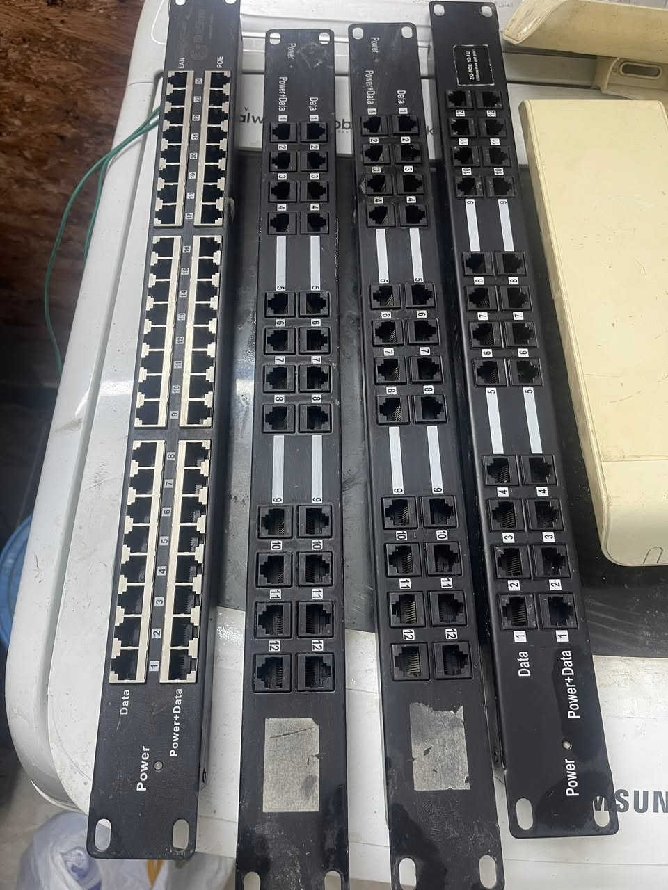 M5
سعر قطعة ٣٠ الف
تواصل خاص
توصيل موجود


**إذا كنت صاحب هذا الإعلان وتريد حذفه لأي سبب، رجاءا أرسل رسالة إلى الدعم الفني**