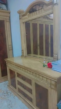 غرفة نوم • اثاث غرفة نوم • ديكور غرف نوم • غرفة اخشاب • نظيف • اثاث من...