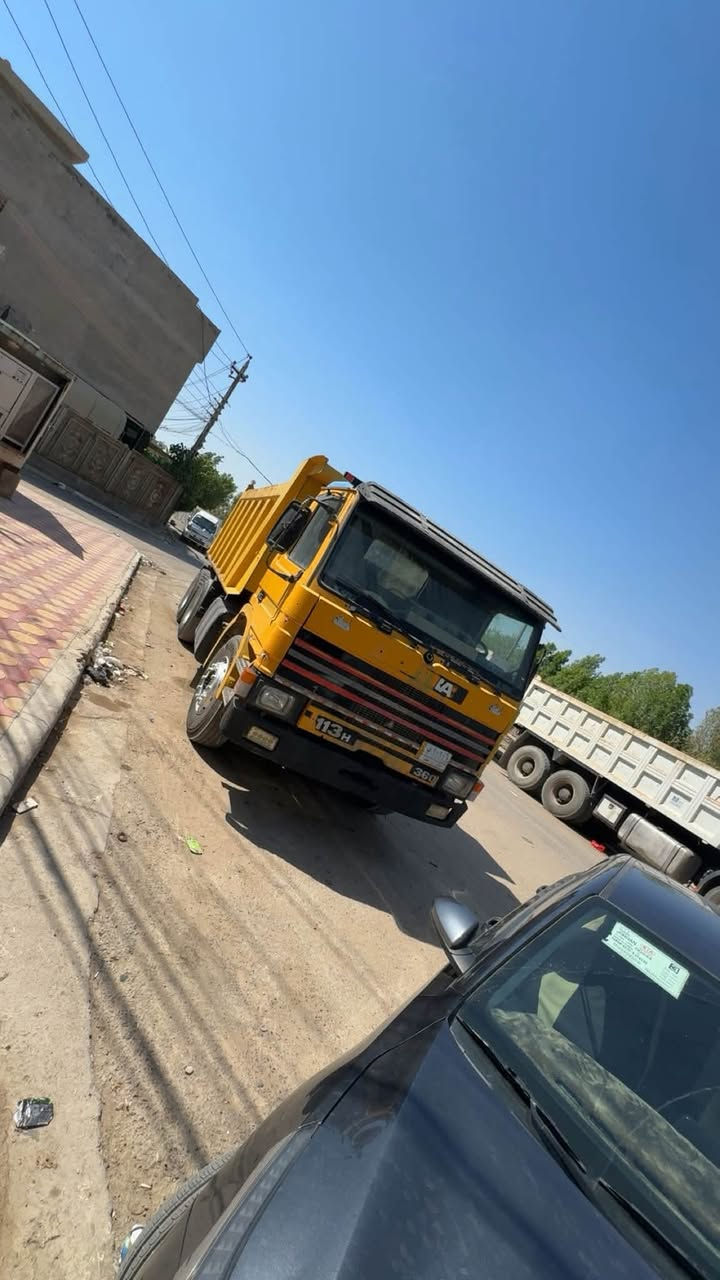 سكانيه 113موديل خمسه وتسعين شاصي مكفول من الفطر وتطواله بسمي سنويه لتسعه وعشرين مجموعه كلاو سياره اصل عقرب وضبينة مكينه 12ونص ***********
