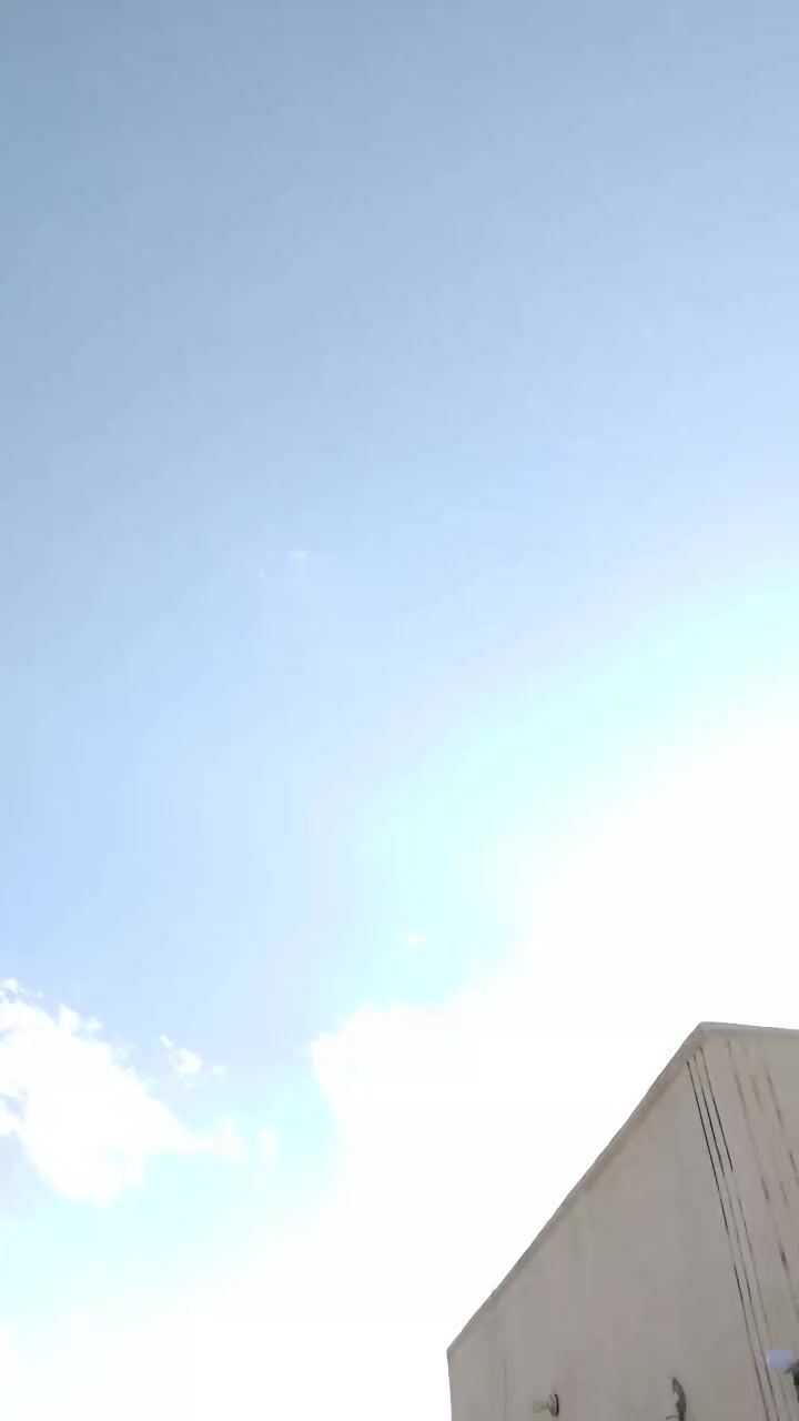 دراجه ايراني سونيك للبيع موديل 24 محرك 200 نضافه فول تشغيل عن بعد السعر 850 بي مجال تواصل باي وقت ***********
