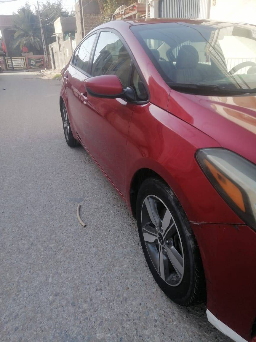 فورتي 2018 
كفالة عامة داخلة حالوب لكن ابد ما مبين ولا مؤثر مواصفات تحكم شاشة كاميرا ويل كروم السيارة خير من الله ماتخسر عليها شي ماشية 140 ميل و200 كم مكانها ذي قار سوق الشيوخ
السعر 123$ ***********
