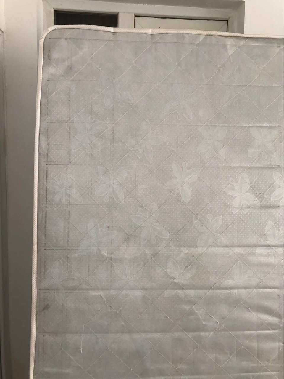 ١٨٠  بە ٢٠٥ سم  و  ٣٠ سم بەرزە  زۆر بەکارنەهاتوە   توندو و تۆڵە   کێ ویستی مەسج بکات   لە سلێمانیم السليمانية, العراق


**إذا كنت صاحب هذا الإعلان وتريد حذفه لأي سبب، رجاءا أرسل رسالة إلى الدعم الفني**