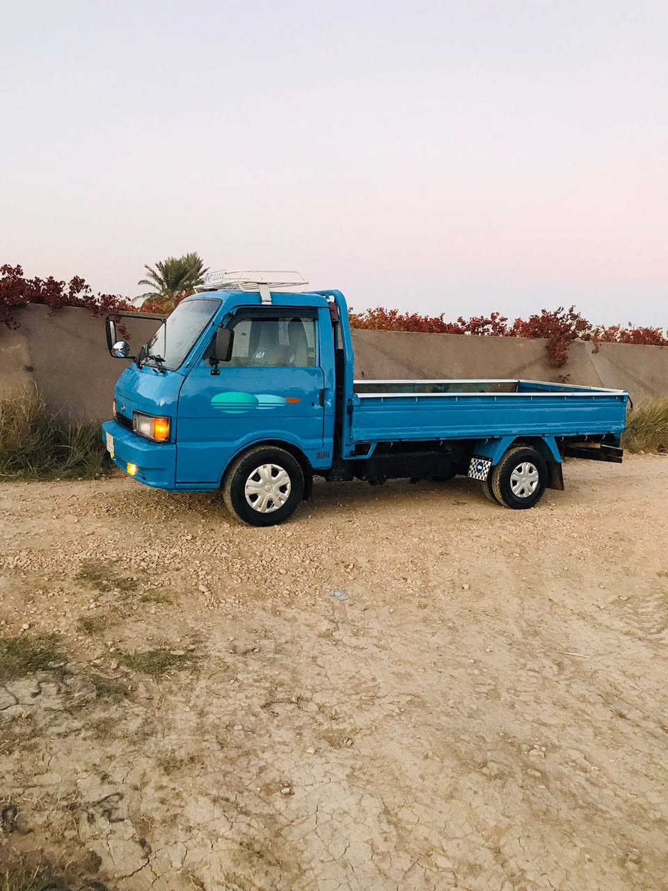 السلام عليكم اخوان كيا للبيع 1994رقم واسط ماكينه كير حداده كله جديد مصبوغه جماليه فقط سنويه نافذه 5سنوات. ثاني يوم مداور دوشمه جديده المكان حله الحمزه الغربي للاستفسار الاتصال ***********.    .‏‪***********‬‏السعر 50وبيه مجال بسيط
