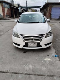 سنترا • ٢٠١٤ • بلا مشاكل