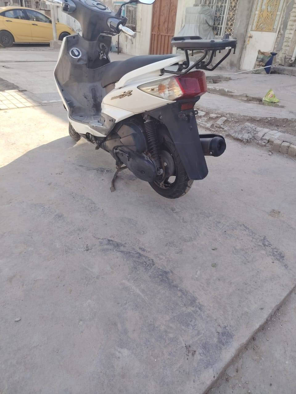 سكنس ياباني نوزل فحل رمبه جديده مثل ما موضح في الصوره الهاتف ***********
