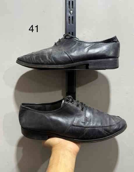 تخفيضات 🔥🔥🔥🔥🔥
سعر القطعه 5 الف
احذيه بآله اوربي آصلي 
القياس موجود داخل آلصوره 
الأستفسار مراسلة البيج ✅ او واتساب ‭0780 546 1406‬☎️
التوصيل الى كل العراق 🚛🚛
