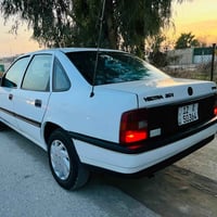 للبيع فكترا صندوق موديل (1992) المحرك والكير شرط حجم (20) تبريد مري كه...