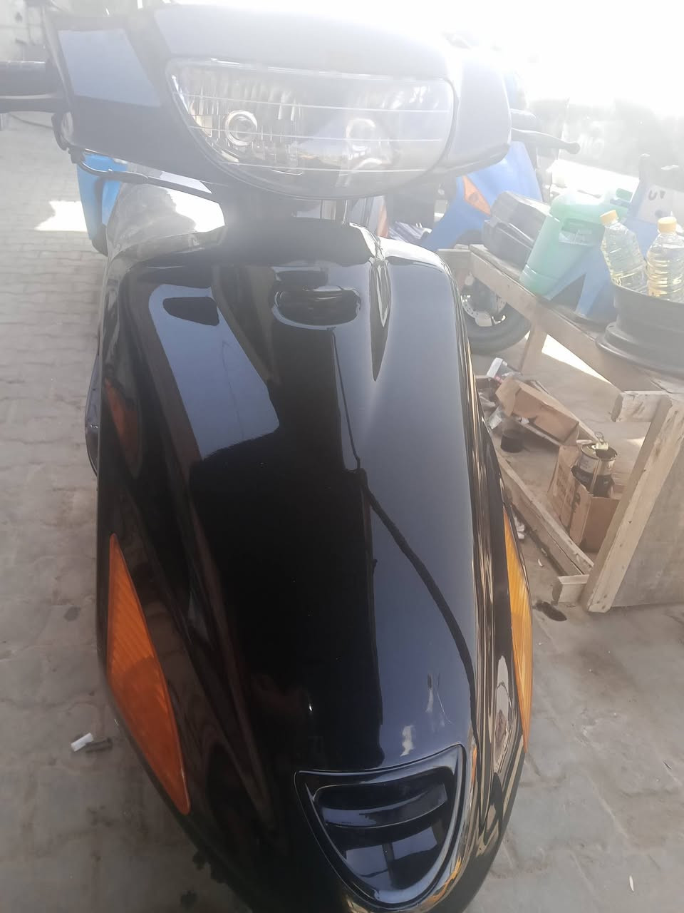 دراجه فراشه للبيع مكاني كربلاء حي العسكري هندر سلف كله شغاله سعر 350و***********
