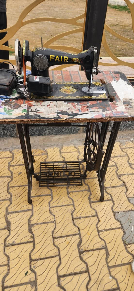 السلام عليكم مكينه للبيع السعر 50 حجله السعر 15 بكاني فلوجه حي نزال ***********
