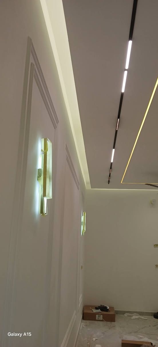 عمل كافه الاصباغ والديكورات الحديثه 
والمعاجين والفوم تركي 
سقوف ثانويه
 جبس بورد
 معالجه رطوبه
بابل حله
***********
