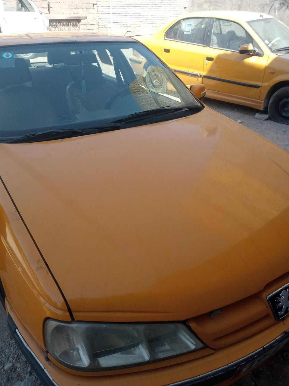 بارص موديل 20بيها ضربه بالاجاملغ لائحة البنيد  ومصلح تبريد ثلج وبيها طبخات موضح بالفيديو باسمي سنويه 31 رقم كربلاء هيه غرامه مصفر مكاني بغداد  بيها منضومه غاز محرك وكير خير من الله السعر 50 هذا رقمي ***********
