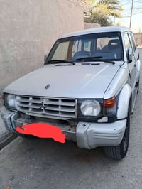 ورحمه الله وبركاته باجيرو للبيع موديل 94 مكينة وكير بطة جديدة تخم تاير...