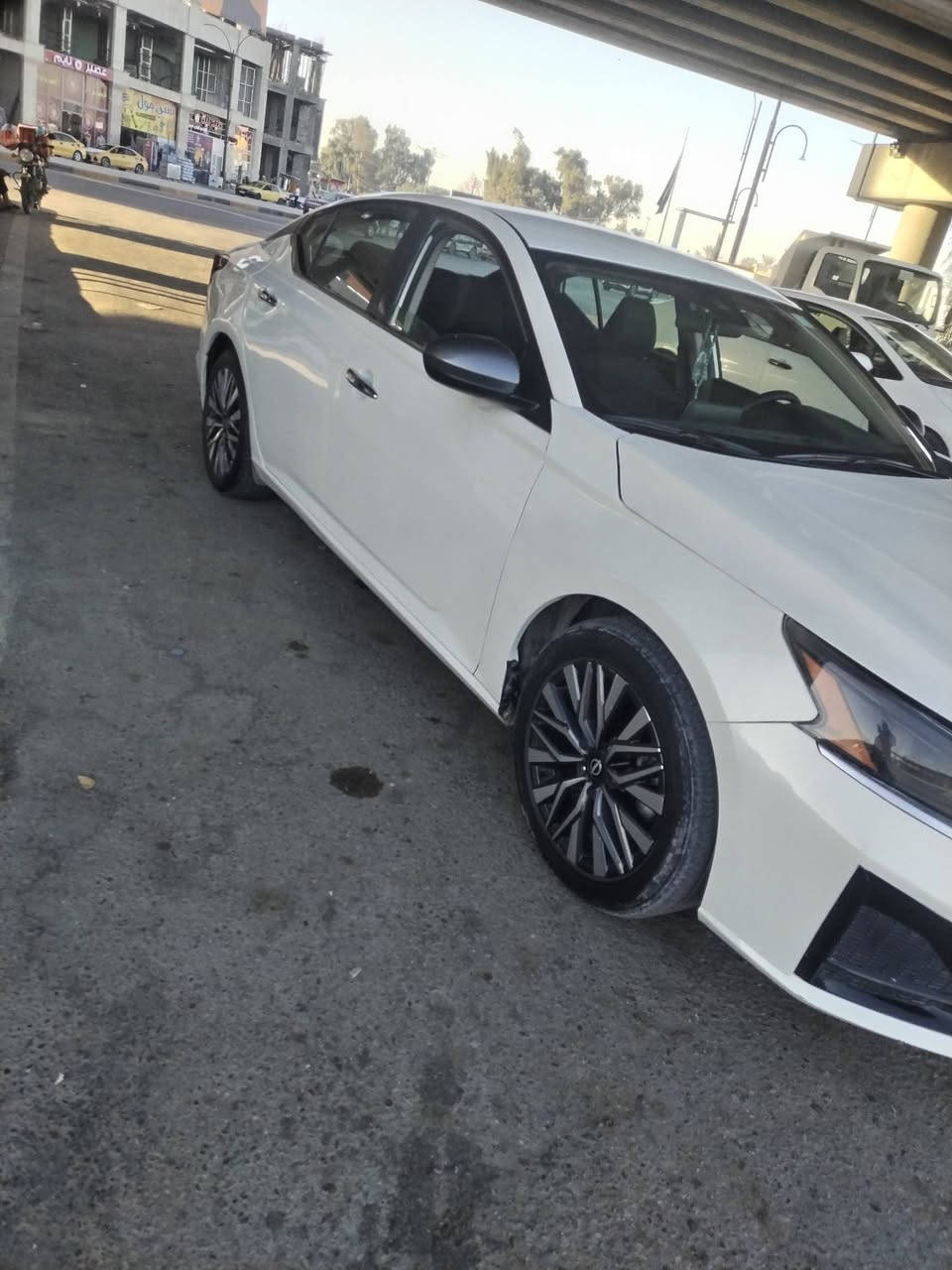 نيسان التيما 2024 دخول جديد وارد امريكي ضرر بسيط  بدون دواخل لغد شاصي بدنه براكيت راديترات كله بلادي نصبه احله من الصور .
محرك كير صدر تبريد كهربائيات كله بلادي اي عطل ماكو واي نقص ماكو بل سياره 
محرك 2500
بصمه تشغيل وابواب وجنطه
تشغيل عن بعد 
رادار امامي (تحديد مسار .توقف داتي 
رادار خلفي ( 
رادارات جانبيه ( تحديد النقاط العمياء )
شاشه لمس 
كامره خلفيه 
حساسات خلفي
فول تحكمات ستيرن
كروز مثبت سرعه
لايت زينون عدسه بلادي
لايت Led نهاري
منافذ usp/ tip-c
4 دسكات/ Abs
السياره جاهزه وجديده جداً مابيه اي نقص *********** (السعر160) وبيها مجال مستعجل على بيعتها
