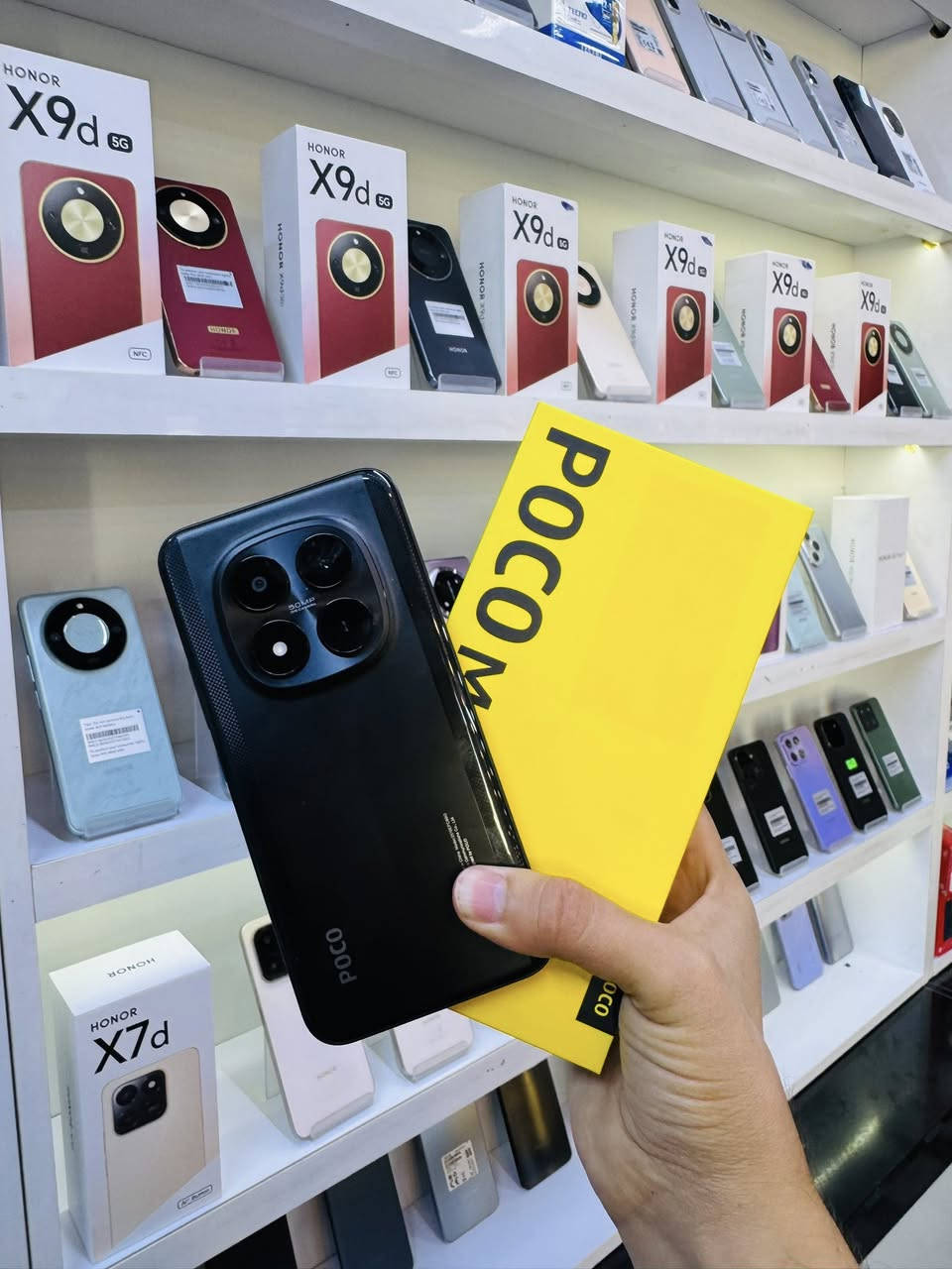 تم وصول وجبة من الهواتف المستخدمة في لارسا للاتصالات
📱 جميع الهواتف نظافة 100%
وبضمان ما بعد البيع، وبأسعار مميزة
يتوفر توصيل 🚚 
العنوان / سامراء الضباط الاولى مجاور مرطبات الوطني 
للتواصل / *********** واتساب
