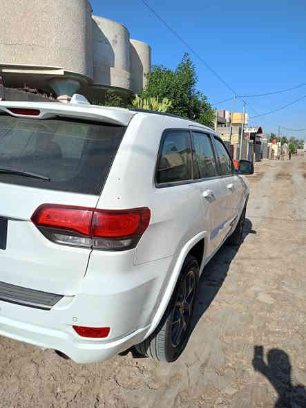 السلام عليكم ـ عندي سياره للبيع Jeep موديل 2021 ـ خليجي_ السياره نضيفه كلش ــ سعره 3،550وبيه مجال كلش بسيط الااستفسار اتصل على الرقم ***********ـــ العنوان واسط صويره 🫡🫡
