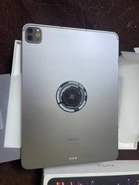 ايباد برو M2  256اعلى فئة ابو سيمكارت يعني يدعم سيمكارت جهاز مشتري جدي...