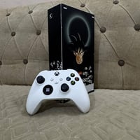 اكس بوكس سيريس اس • جوستك واحد • اقل من ٥ شهور