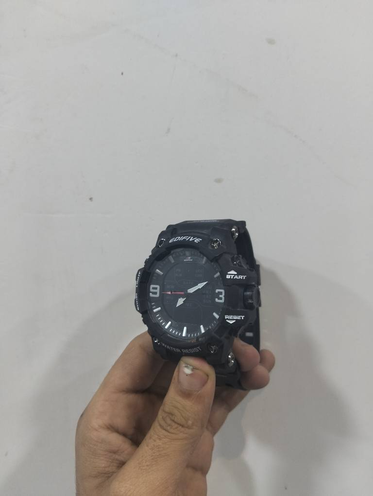 ساعه ماركه EDIFIVE حلو بيهه ارقام وثواني ودقايق وبيهه ضوه يعني ساعه مرتبه ومختومه بل نص وشرط اصلي تفحص يم مندوب  اطوني سعر اعلى سعر ابيع ماوكف على سعر وتدللون اذه تريده دزلي طلب او رسلني


**إذا كنت صاحب هذا الإعلان وتريد حذفه لأي سبب، رجاءا أرسل رسالة إلى الدعم الفني**