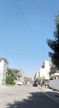 قطعة أرض للبيع زيونة محلة 710 المساحة 300م واجهة 10م نزال 30م سعرمناسب...