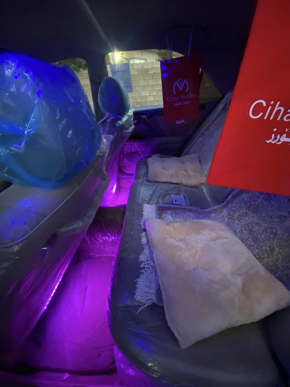 مەلیکە مووس موس  
مەکینە گەوەرەی ١٧٥

٣دووگمەو پەردە

پشتو دوای کریستال

٤کوشن کارەبا 

کوشن جلد 

سەیارەکە لۆک لۆکە

بەس شوین مەسەکانی بۆیەخە

یەک چالو شوختی نیە

نرخ٥٢محەمەلە

***********
