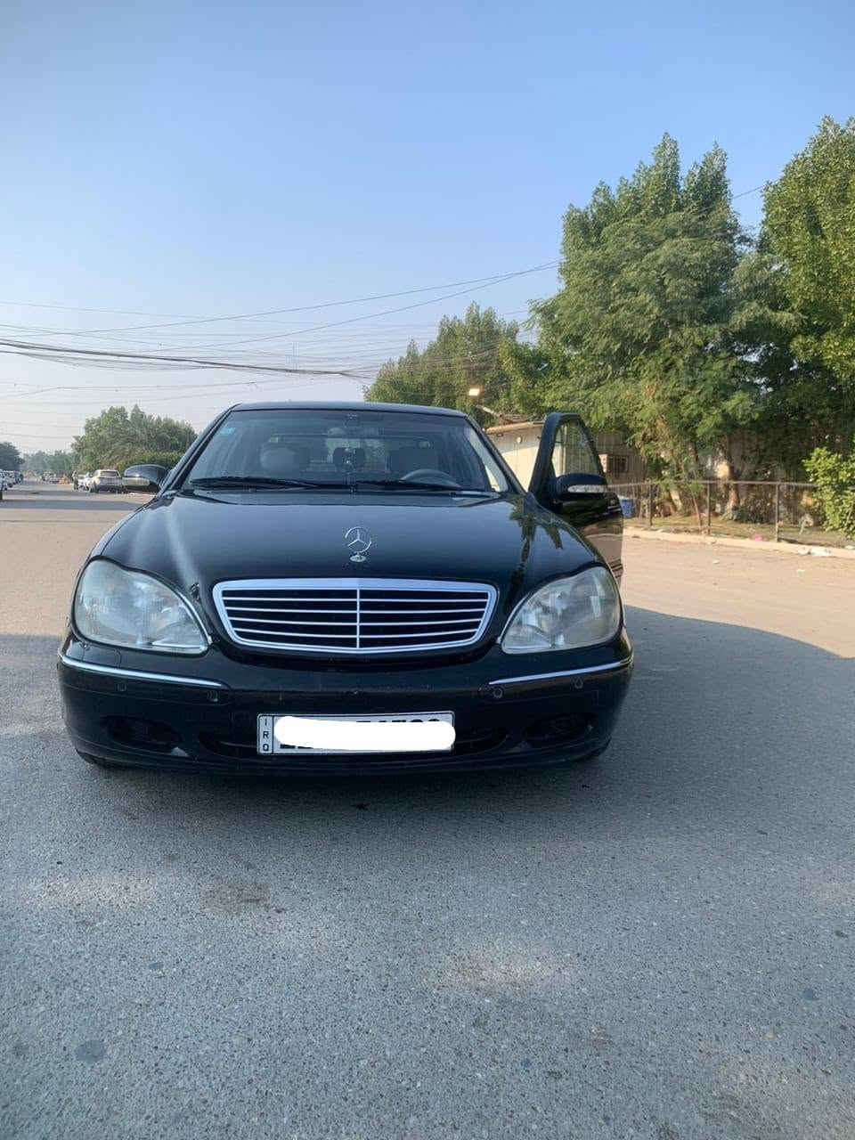 السلام عليكم 
مارسيدس غواص S320🔹
موديل 2000🔹
كشنات كهرباء زائد تدفئه تبريد 🔹
خزن ثلاث وضعيات 🔹
تجاوي خلفيه كهرباء 🔹 
كروز سرعه وقفل سرعه🔹
حساس مطر🔹 
مانع انزلاق🔹
سلايت روف🔹
تدفئه تبريد🔹
صدر امامي خلفي جديد 🔹 
محوره من جوبلس الى دبل🔹
داخل نضافه ٩٨٪؜🔹
كير مكينه مكفولات🔹 
رقم انكليزي دولي جديد 🔹
باقي موصفات غواص معروفه 

السعر/  120 ورقه 
الرقم/***********
المكان/بغداد
مكلف بالنشر
