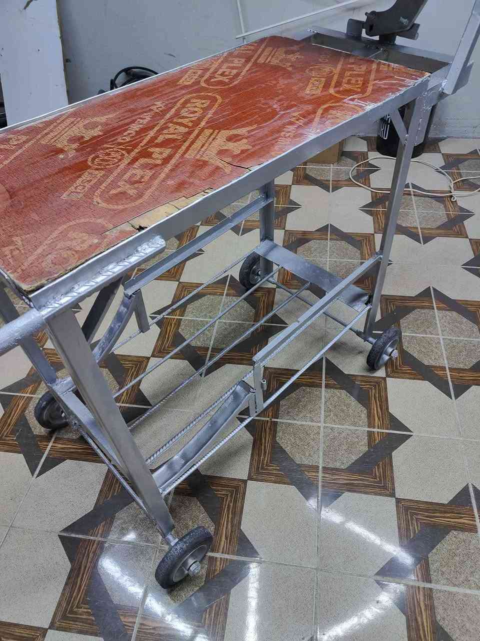 العنوان كركوك ، قرب تقاطع اسرى ، خلف بزار ستي
*********** كركوك, العراق
