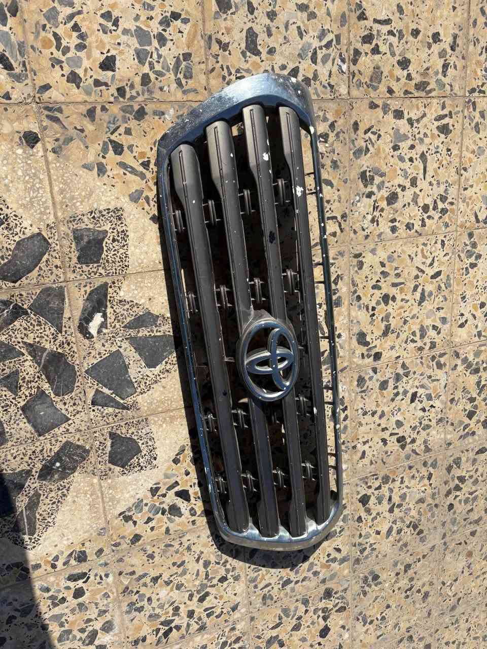 قطع غيار لاندكروز من ٢٠٠٨/٢٠١٥
مكان البصره
*********** ابو الخصيب, البصرة
