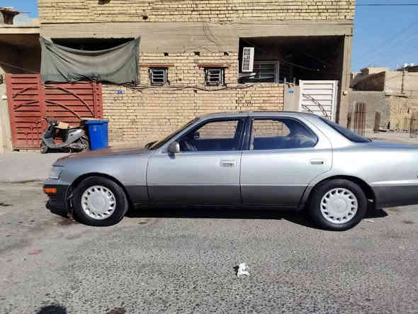 سلام عليكم اخوان الكزز مديل 99 رقم دولي نكليزي
كير اوت ومحرك بل كرتون مرك 6 دبل ففتي3000 منضومت زنون شاشه كامره

تخم تاير جديد السيره جديده مصبوغه 

حزام جماليه السعر 50 /***********
عنوان بغداد الشعب
