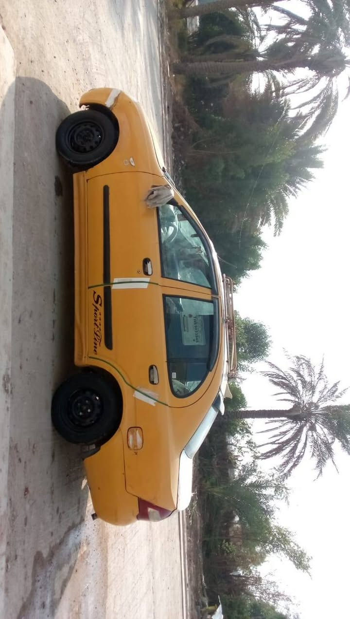 السلام عليكم شباب السياره طيبه موديل2015 مراوس بتكتك حسب القناعه اي استفسارل*********** سانويه ل 26 سياره راعيها موجود ما عليها غرامات
