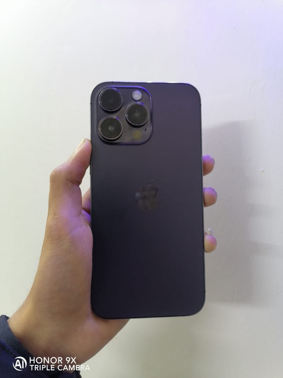 14 برو ماكس مبدل شاشه وفيس إيدي واكف فقط جهاز نضيف ذاكره 256 بطاريه 86 كله بلادي جهاز وكله شغال نضافه 95 انسه شي اسمه صرف شحن كامرات نت صوت هاي سوالف كله فول مكاني بغداد الحسينيه سعر 550 بي مجال كلش قليل *********** متواجد خاص واتساب
