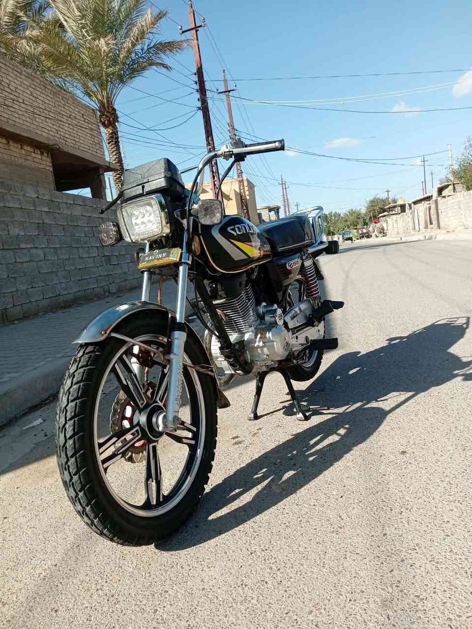 اسلام عليكم دراجه للبيع سفان موديل 23 مكفوله كفاله عامه كلهه شغاله محرك ناعم مكان  محموديه السعر 525 أو بي مجال الشراي يتصل ***********
***********
