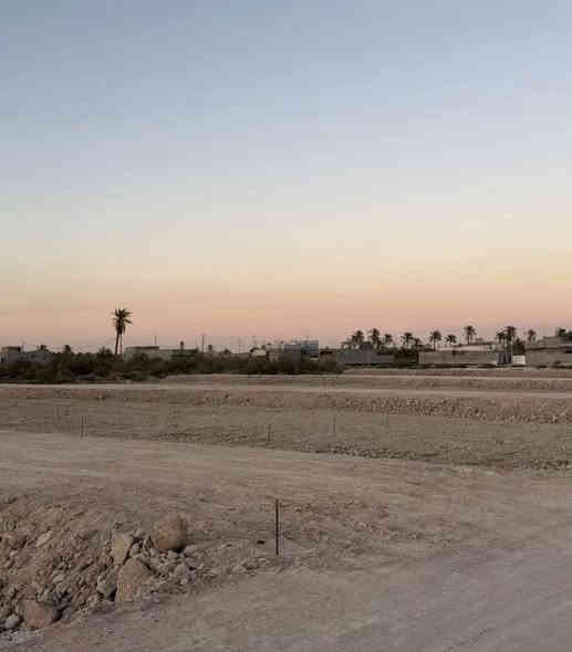 متوفر قطع اراضي في الجزيرة بآب آلهوى الرابعه منطقة سكنية كآملة الخدمات شوارع تبليط 12 متر كهرباء وماء طابو ملك صرف زراعي ب اسم عراقي سند 25 سعر ال 200 ب28  وبيها مجال وسعر ال 150 متر ب25 وبيها مجال وسعر ال 100 متر ب20 وبيها مجال للاستفسار ***********
