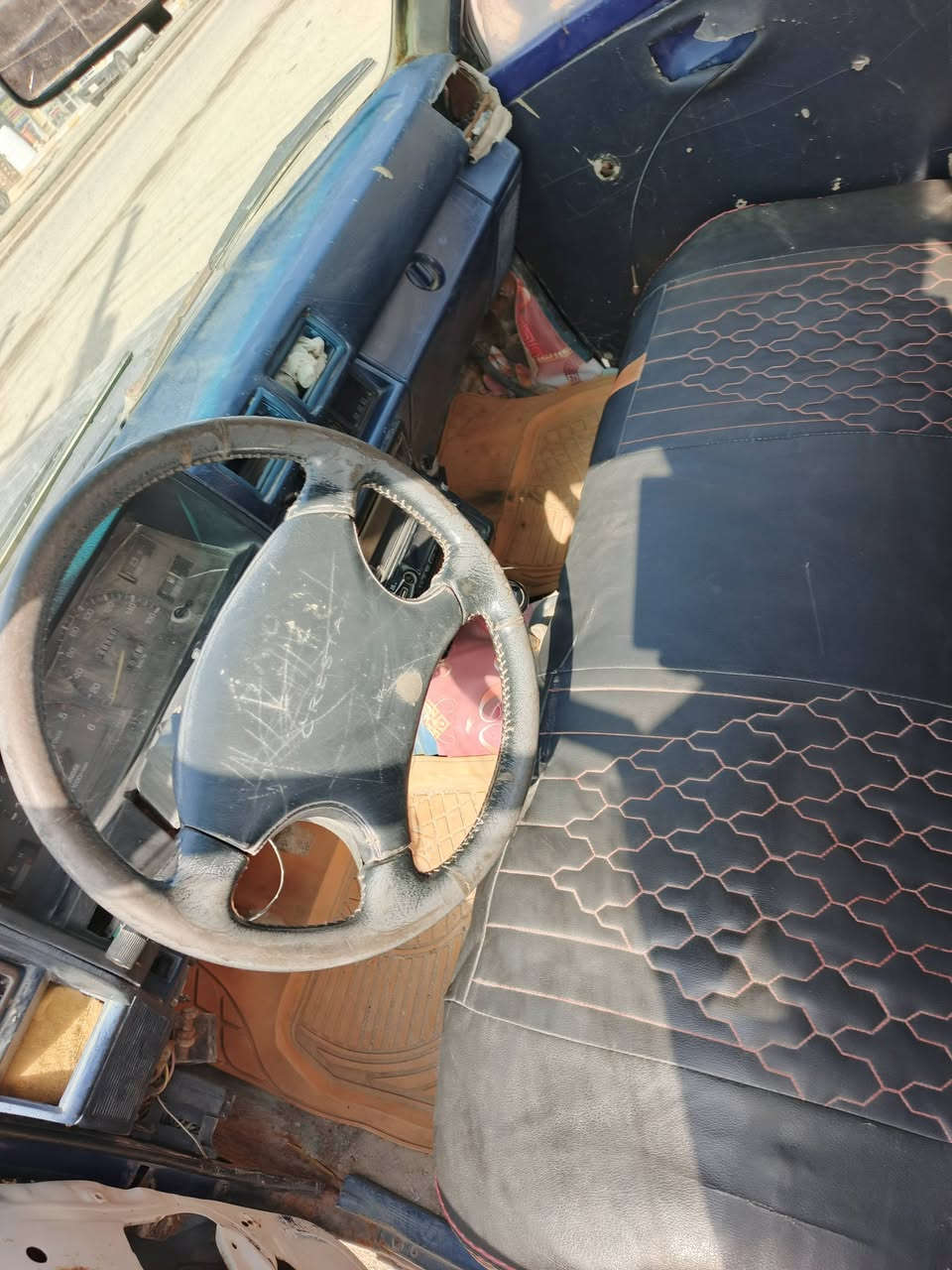 تيوتا بيكم موديل 1986
مكينه وكير زينات 
حداديه زينه
تخم تاير 
سياره حلوه وناعمه
رقم ميسان سنويه نافذه
سعر 20 مكاني ذي قار الغراف لاستفسار اكثر
***********
