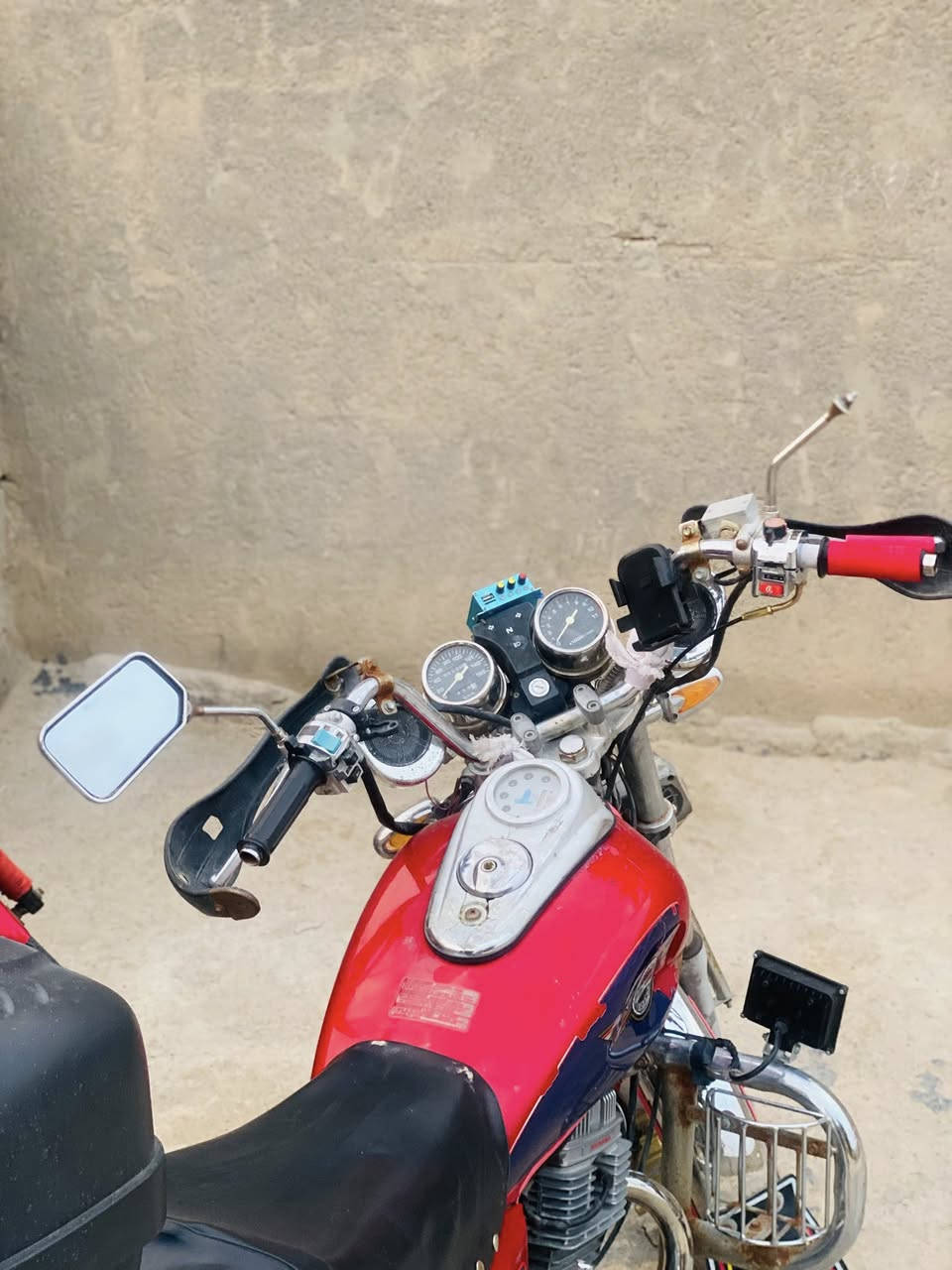 سلام عليكم تايموته البيع فضيفه كلش كلك موديل 18 مكان شطره سعر 450 بيه مجال قليل ***********
