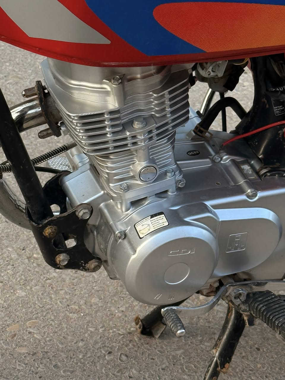 السلام عليكم نامه شلاامجه شاصي مويل 19 الدراجه اصولي  نضيفه مكينه برغي مامفتوح بيه مكان ديوانيه حي السكري                    ***********
