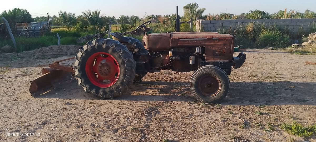 السلام عليكم عنتر للبيع موديل 84 بدون لمكينه جاهزه كير محرك اكسن هدروليك   خير من الله ستيرن باور وراه فدان. ومعدلان وديج لعنوان بابل محاويل  *********** .
