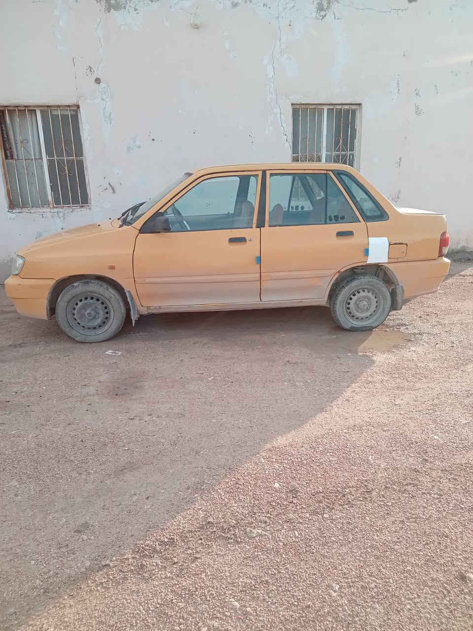 السلام عليكم سايبه مديل 10 جاهزه كير ومكينه برايد سنويه لل ٢٨ مصفره خط وبحث كهربائيات حته تبريد شغال السياره جاهزه مامتواجد ع فيس مكان السماوه السعر  16 الاتصال *********** مثنى ألماني
