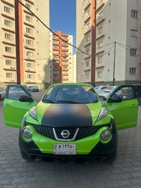 رحمه الوالديك اذا ماتشتري لاتواعدني  وتحجز سيارت. وبعدين ماتجي وتخلف ب...
