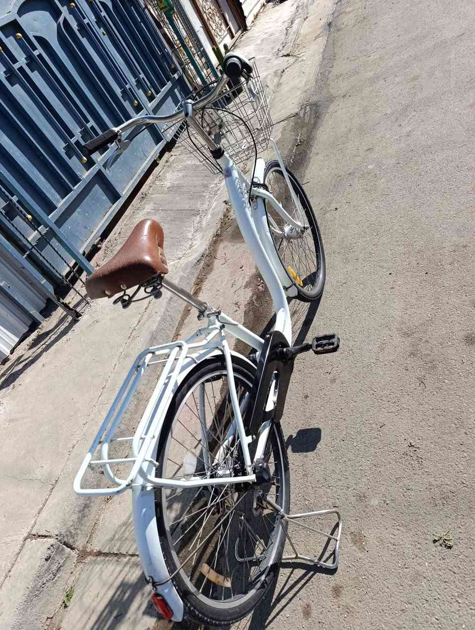 بناتي سوبر Aضخم. المنيوم. كير 3نمر حساس ليت امامي. ستيرن وستان فراشه   معدن بل كامل المنيوم تاير ضخم يتحمل اوزان ثقيله أخو جديد مكاني بغداد حي العامل سعر 140
***********
