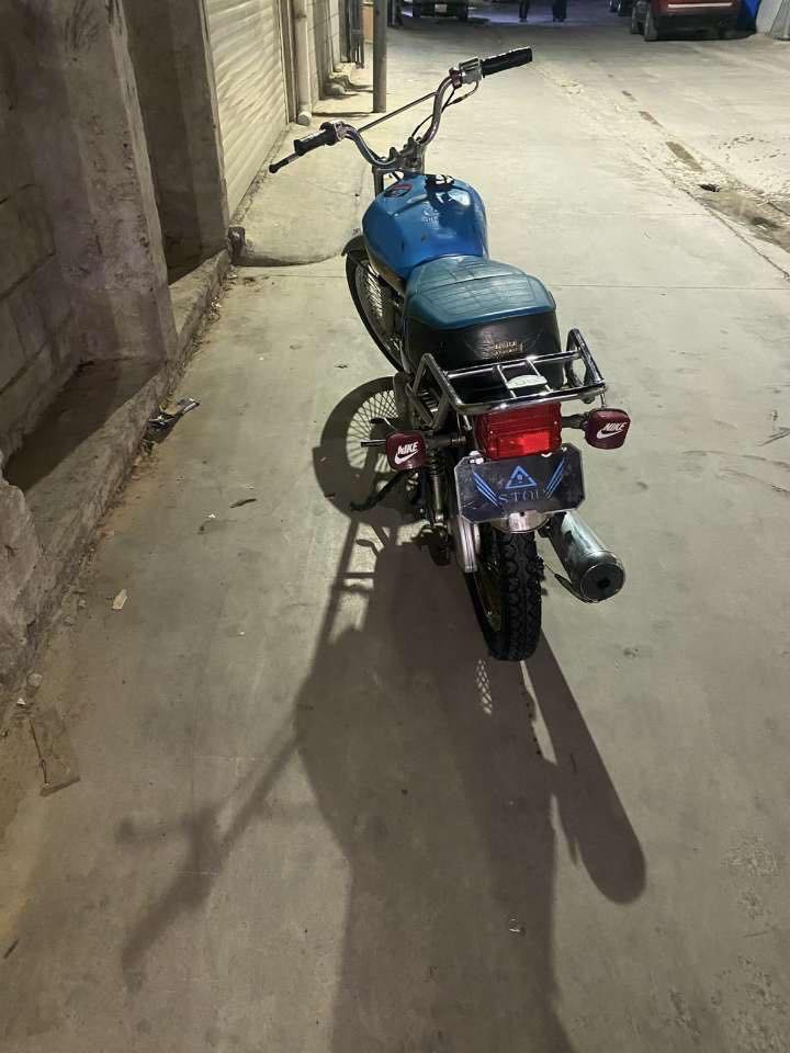 دراجه للبيع مديل ٢٣ محرك مفتوح مبدل ولفات دراجه نضيفه مابيها لا صوت ولا صرف مكاني كركوك سعر ٣٧٥ وبي مجال دراجا كلك بس أنطي بي ضمان مو سرقه


**إذا كنت صاحب هذا الإعلان وتريد حذفه لأي سبب، رجاءا أرسل رسالة إلى الدعم الفني**