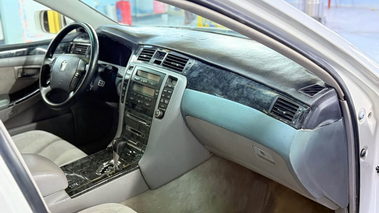 شاينه سپي ٢٠٠٦سويج ٣دووگمه گيرگه وره ي مه كينه بجوك ناوره ساسي كامل مه سره ف كراوه سه قفي ساردي هه يه سعر ٥٤گه لا *********** حلبجة, السليمانية
