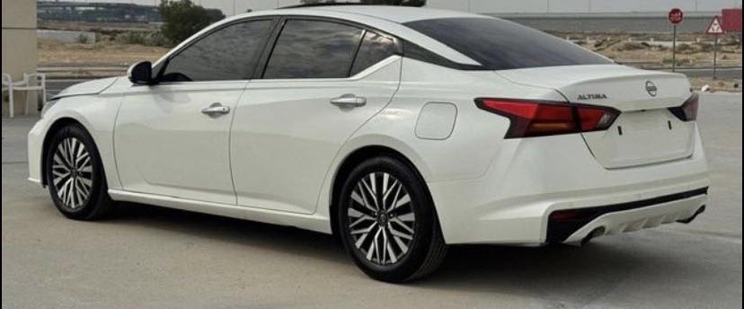NISSAN ALTIMA 2024 sv
داخل ابيض (كريمي)
 ماشية 20 الف مايل  
جاملغ و نص بونيد صبغ بدون دواخل حادثه خفيف و من جانب  من دعامية لدعامية بشرط 
 رقم كاتي تترقم اربيل سليمانية دهوك
صور الحادث و سونار موجود 
*********** واتساب 
مكان سيارة كركوك 
السعر / 163 ورقة قفل من الاخير  بدون معاملة

🚗🚗🚗🚗🚗🚗🚗🚗🚗🚗
نيسان ئاڵتیما 2024 sv 
ناوسپی  
20 هەزار مایل ڕۆشتوە
چامڵغ و نيو بۆنیتی بۆیاغە بێ ناوگرتن  
ڕەسمی دەعم دانراوە دەعمی خەفیفە 
دە عامی بۆ دەعامی بەشەرت
زماره كاتيه 
 *********** واتساب 
شوين كه ركوك
نرخی 163 وه ره قه قفل بى معامه له

