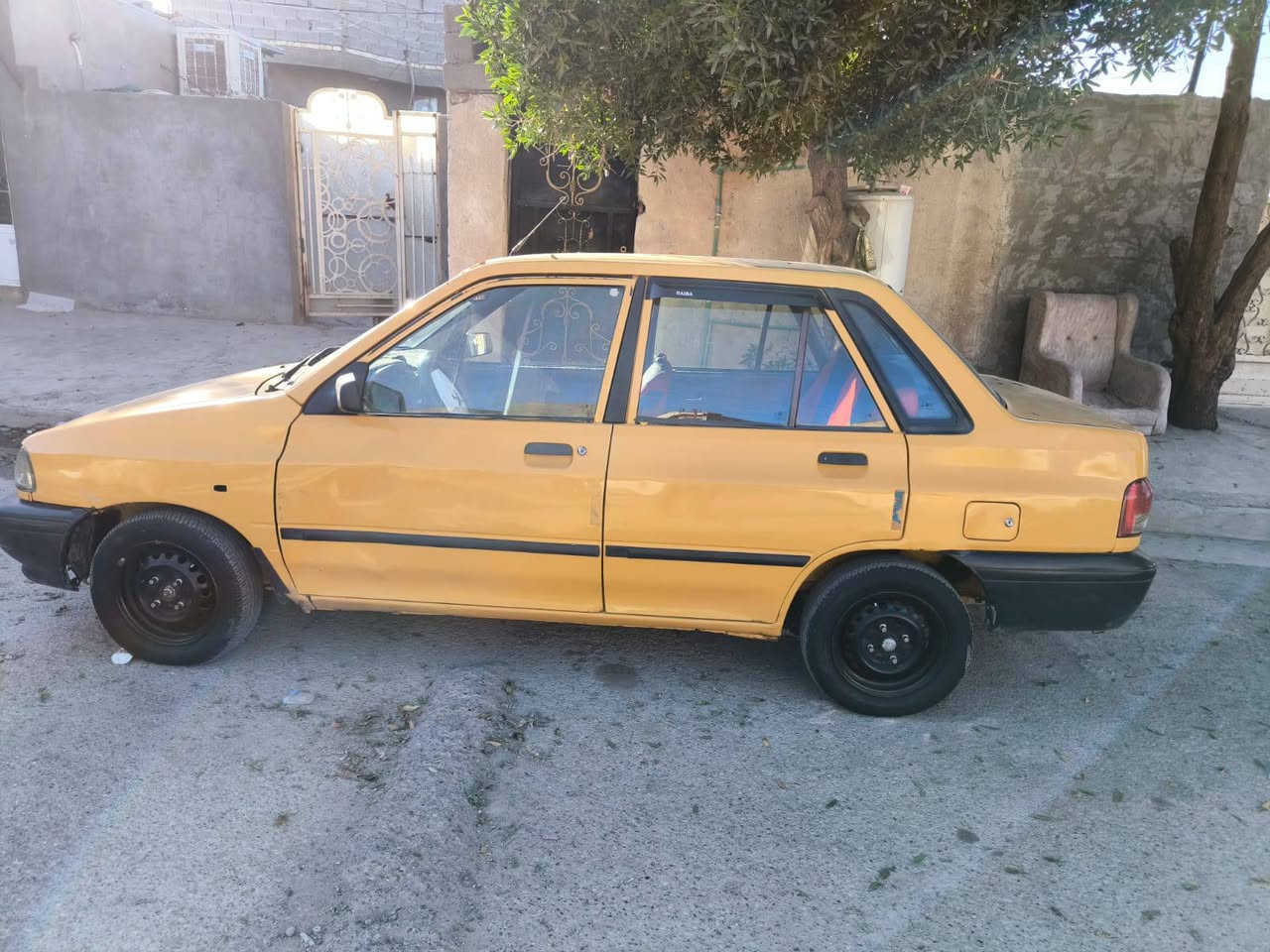 سايبه موديل٢٠١٢
بيه خيط تبخير سياره بسمي امصفره غرامات و كلشي 
سياره نضيفه جاهزه من كلشي مكاني بغداد الحريه 
السعر ٢٥ورقه   رقمي‏‪***********‬‏
