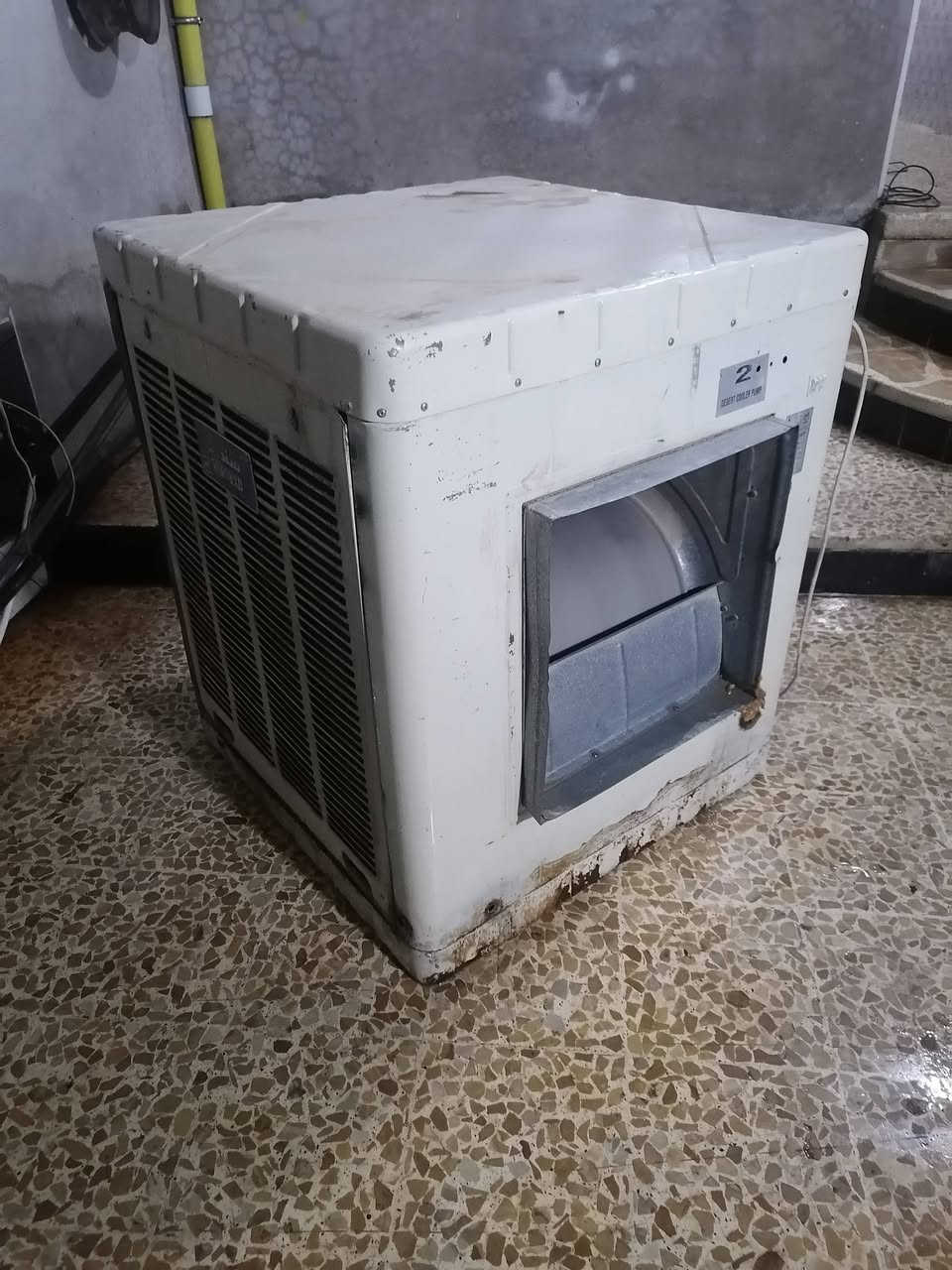 مبرده حجم ٤ نص سرعه وحده شغاله كامل  حي المامون ***********.
١٤٠ الف
