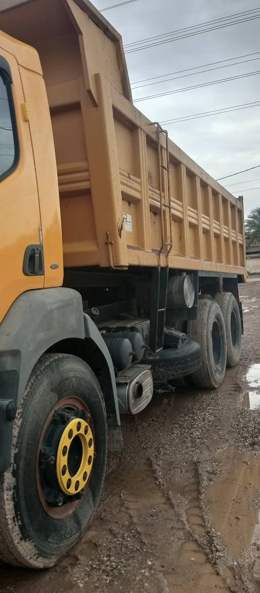 رينو للبيع موديل 2003مواصفات دوله سياره مربوطه قاطره ومقطوره الاستفسار الإتصال على  ***********
***********
