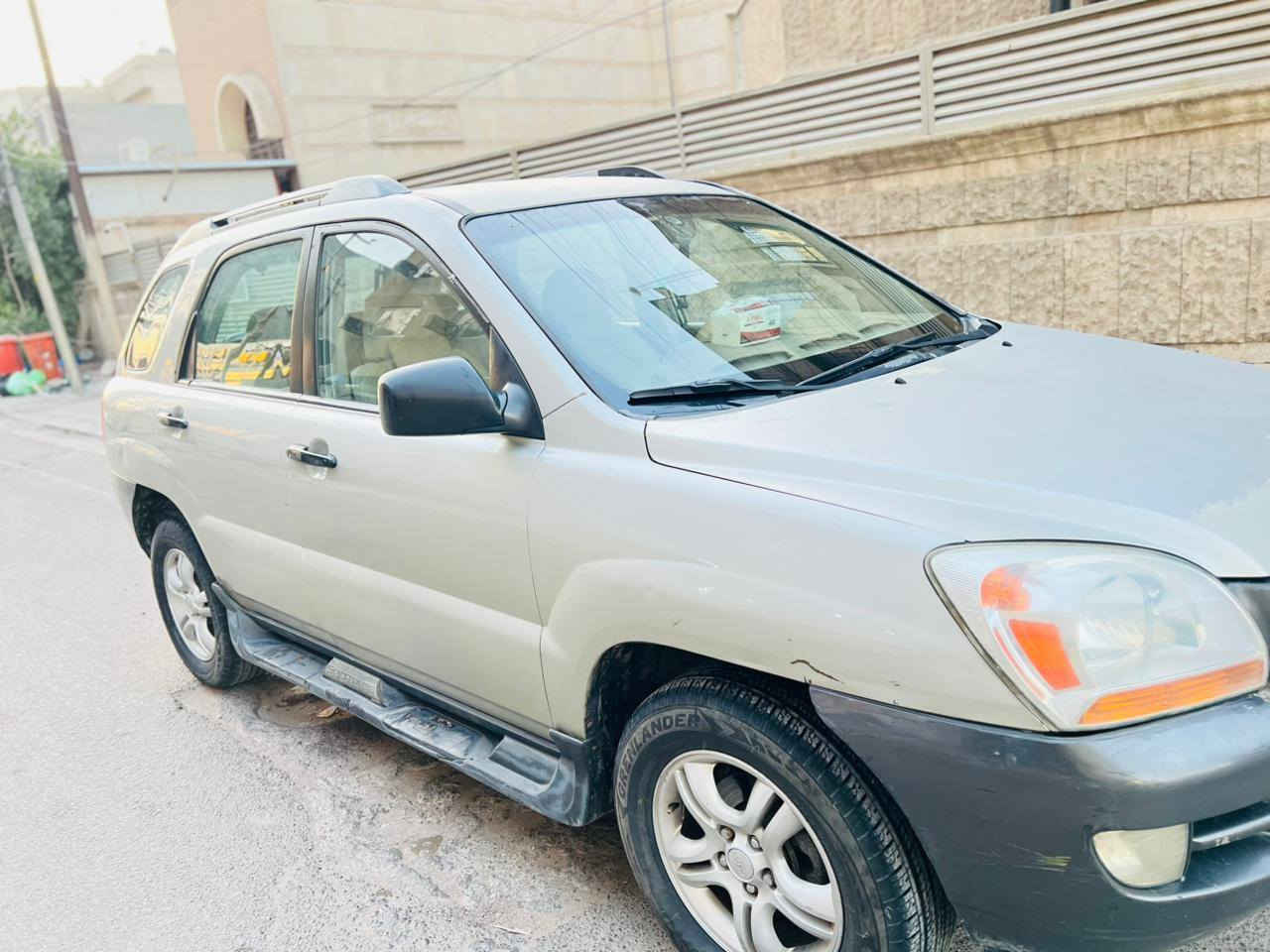 سياره سبورتج 2007 محرك 2700 مكينه كير خير من الله
مابيها تبديل ولا معجون 
بيها جراد بالبنيد
مكان بغداد 
‏‪***********‬‏ اتصل
